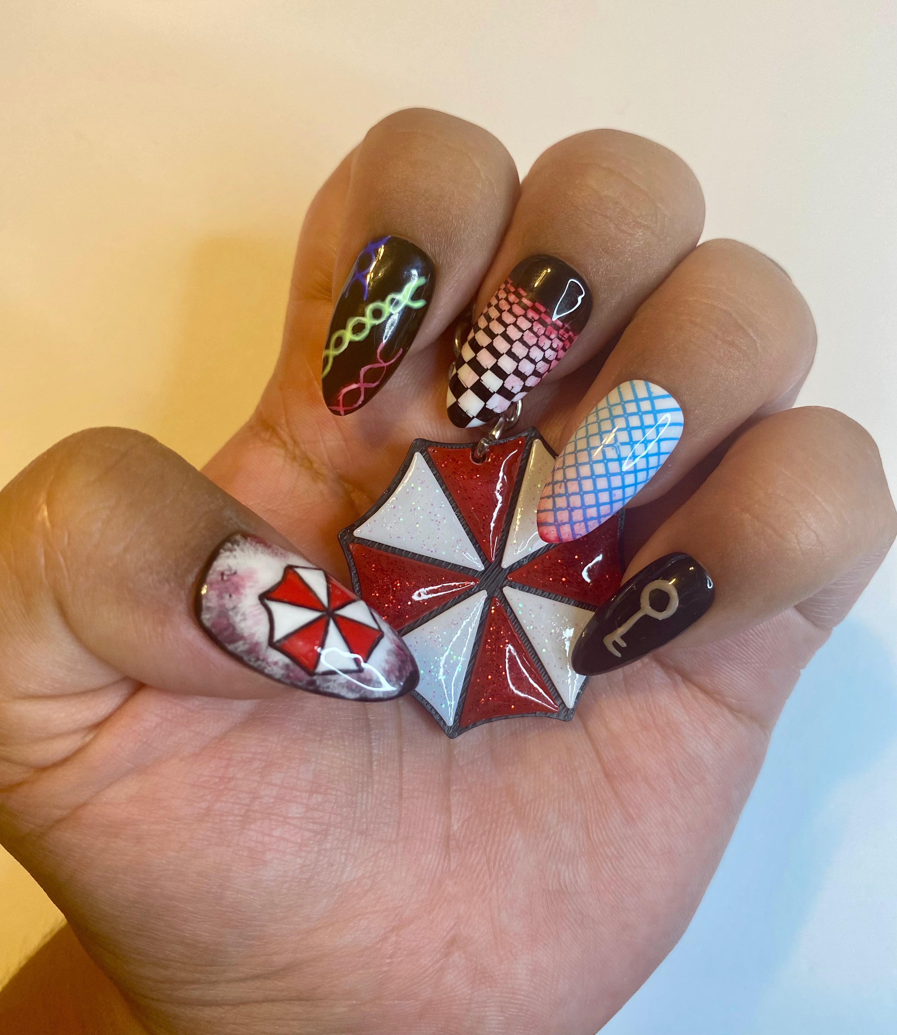 Horror Zombie Video Game Press-on Nails